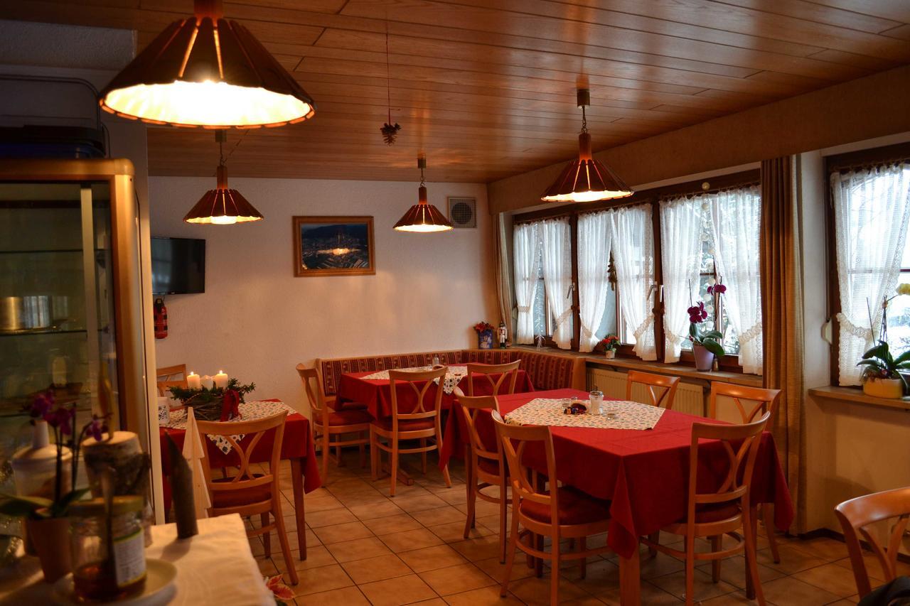 Gaestehaus Tagescafe Eckenfels Ohlsbach Exterior photo